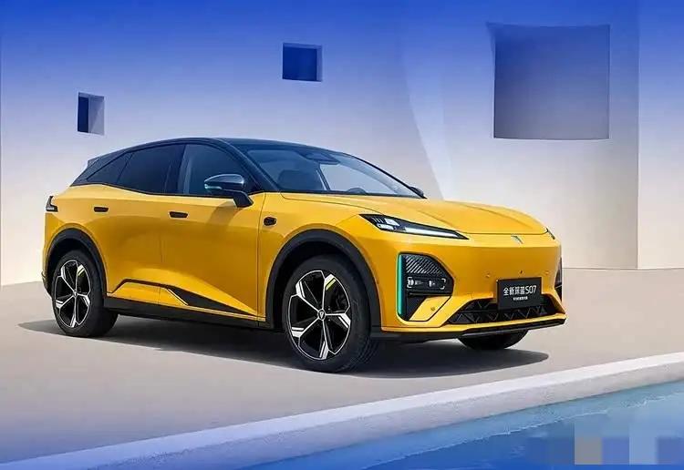 谁还没跟上新能源浪潮🌊
渗透率破50%，选车直接锁定纯电！
深蓝S07华为乾崑