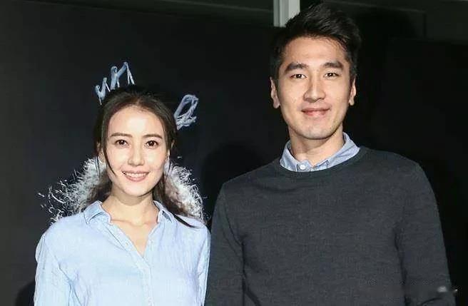 为甘肃地震—捐款捐物的10对明星夫妻[玫瑰]

第1，邓超、孙俪夫妇

第2，李
