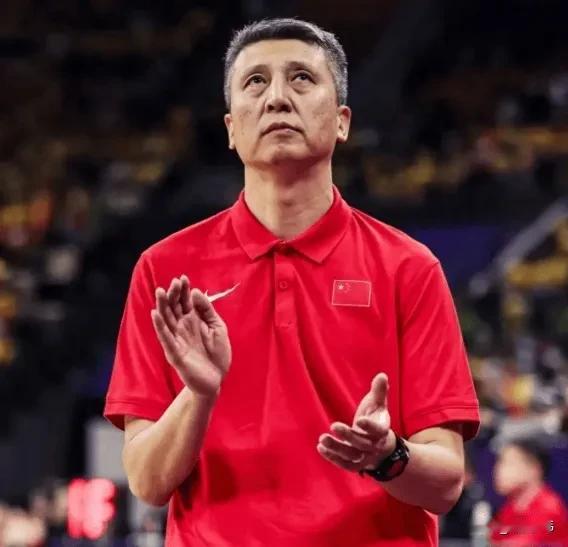 成功绝非偶然！这次中国男篮能够在亚洲杯取得好成绩，除了球员们的努力，教练同样功不