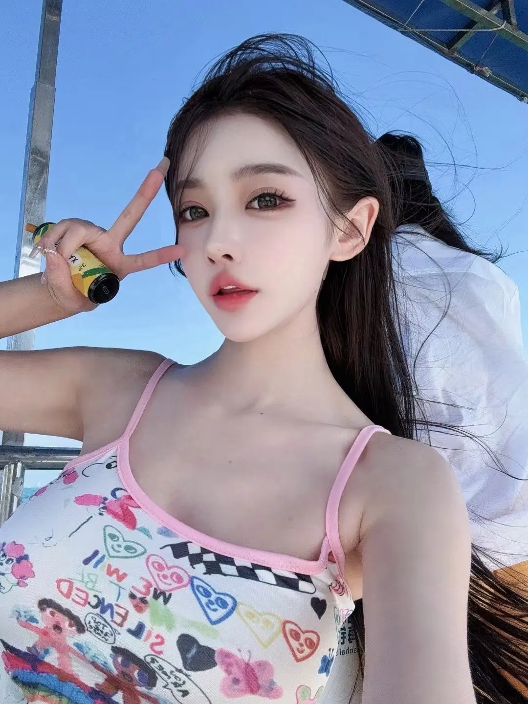 是在骂我吗 听不懂 感觉像在撒娇