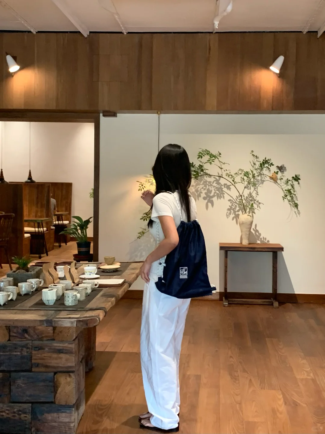 一些饮咖的松弛感