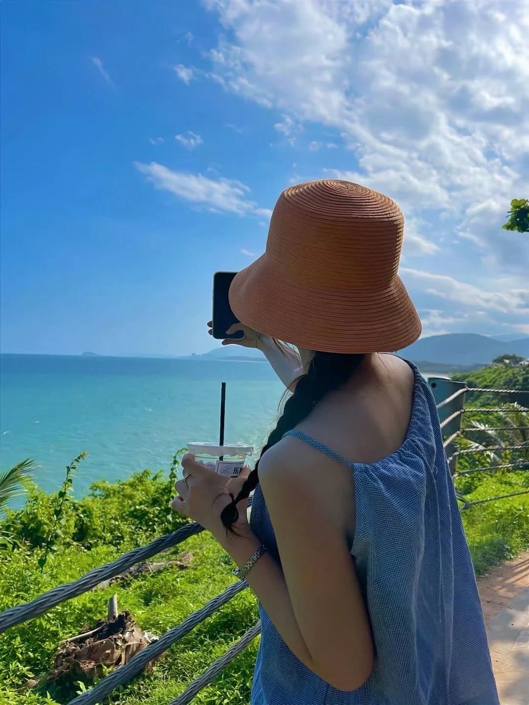☀𝗛𝗲𝗹𝗹𝗼𝗼𝗼𝗼𝗼.👋🏻在出发，在路上，在享受📸要温柔