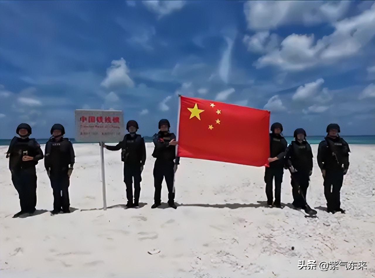 怪不得菲律宾5人员在今年5月轻易登陆铁线礁，原来铁线礁距离中业岛仅仅2.5海里！