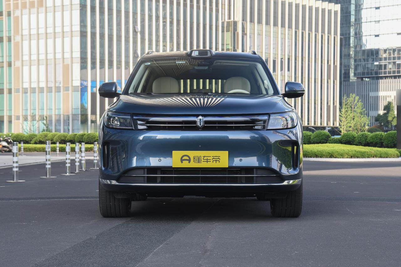 问界M7车品红黑榜
问界M7作为热门家用六座SUV，主打舒适居家、长途出行、全家