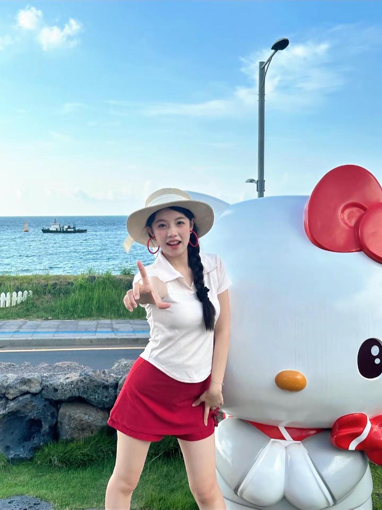 好吧，我就是想念夏天了🥰 海边拍照