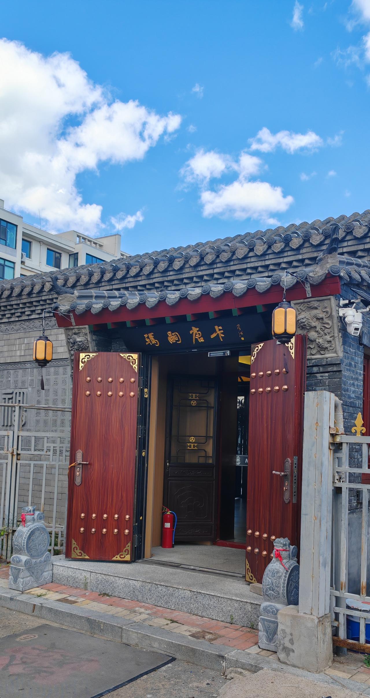 齐齐哈尔市寿山将军后裔旧居里开出了一家唐卡展览馆！

唐卡艺术独特又神秘，藏着深