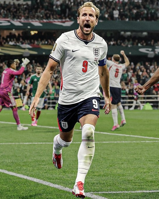 世界杯 🌎🏆：36' ⏱️ 墨西哥 0-1 英格兰 ⚽38' ⏱️ 墨西哥 