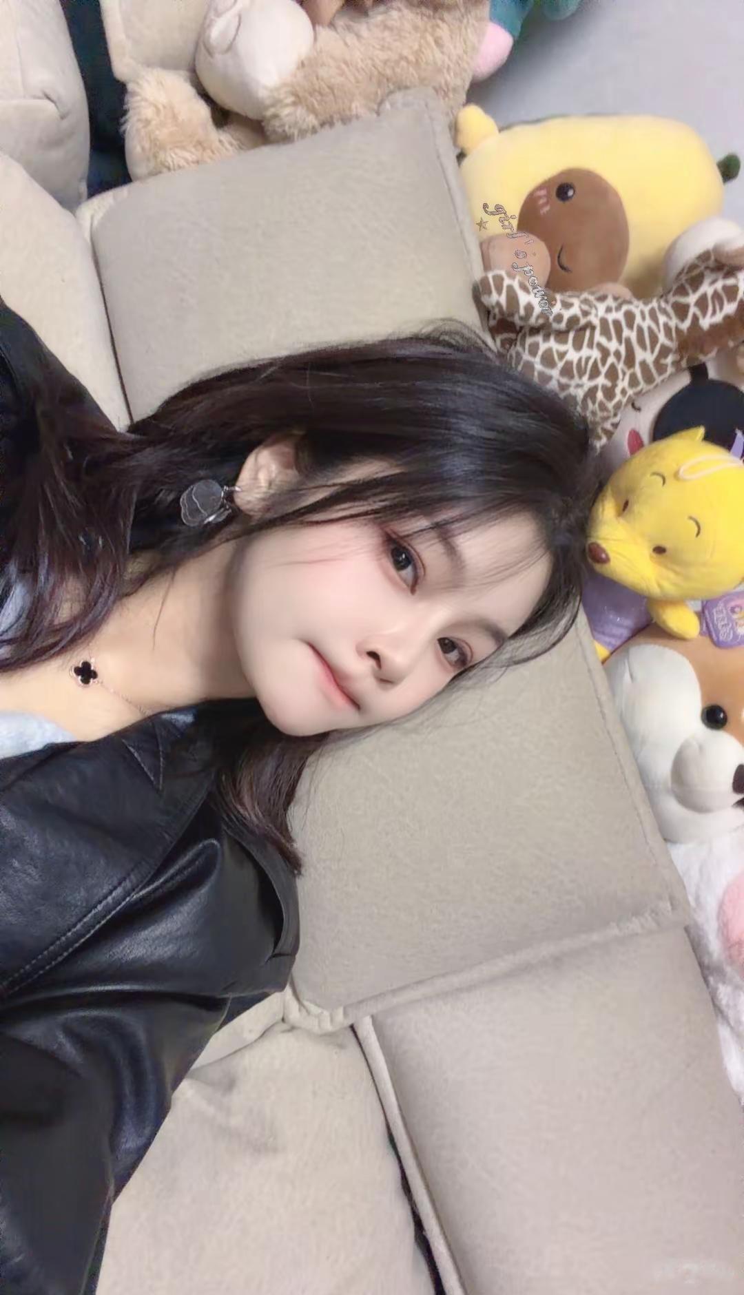 🎧♪ 𝗛𝗲𝗮𝗱𝗽𝗵𝗼𝗻𝗲“生活最好的状态就是人静 物简 心安