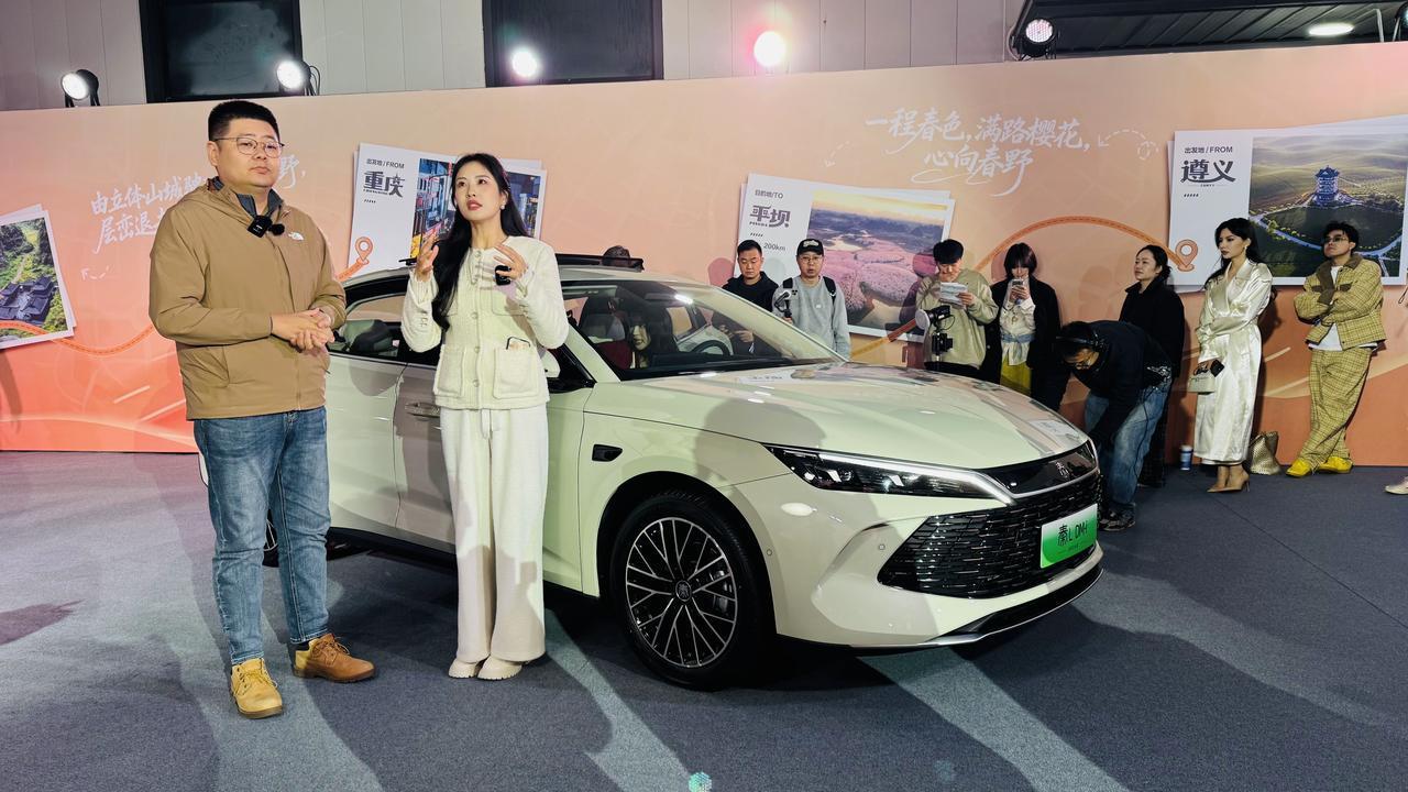 2026款秦家族长续航上市！7.98万起…将拉开插电混动大电池的序幕！今年同样价