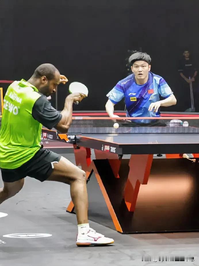 世乒联男子总决赛1月4日赛况:
🏓男子单打1/4决赛	
樊振东3:0(11:6