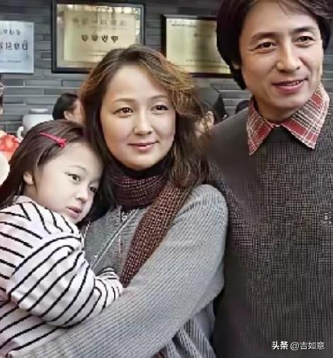 女儿像爸爸还是妈妈呢[奸笑]