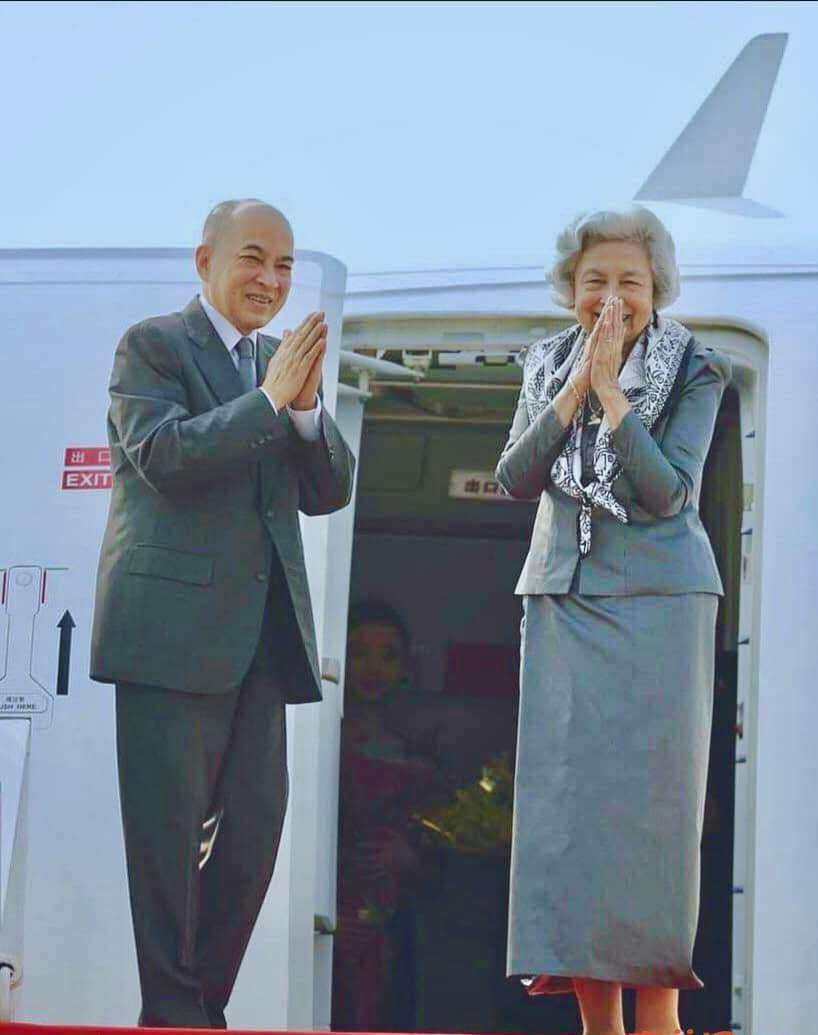 西哈莫尼国王为什么这么年轻？韩桑林为什么这样健康长寿？和他们同等级别的大佬多的是