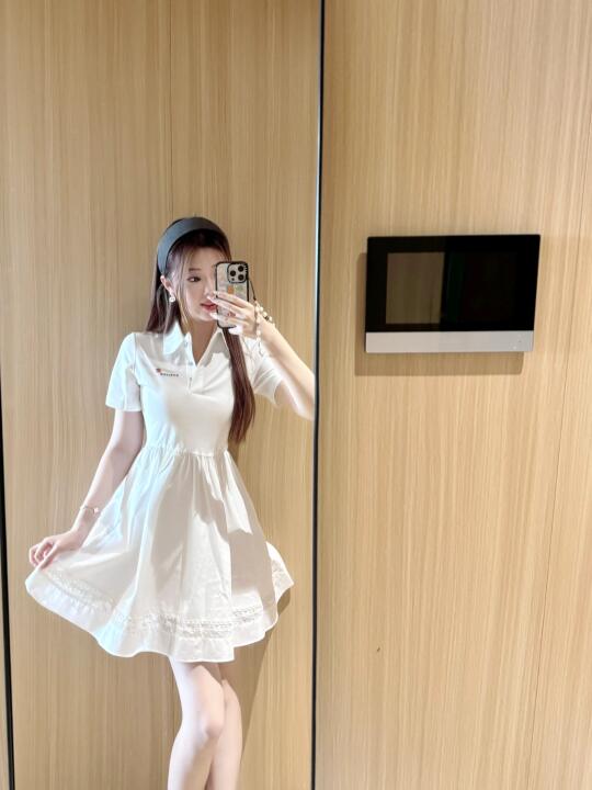 初夏小白花穿搭🎀 对镜live图