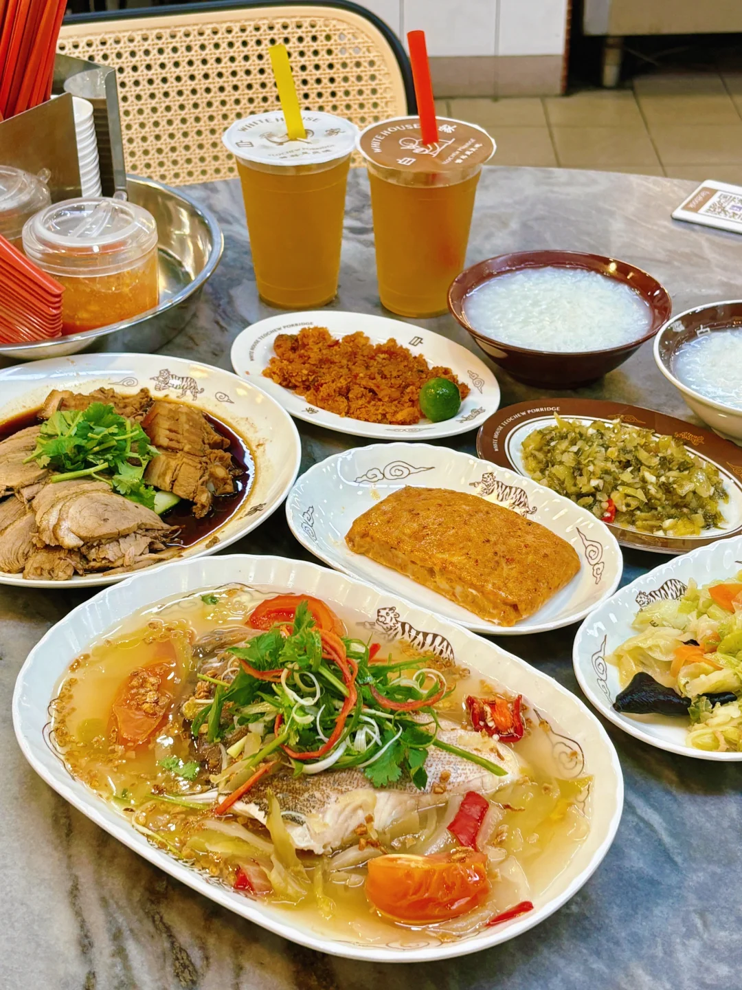 🇸🇬开了27年‼️敲平价又好吃的潮洲粥😋