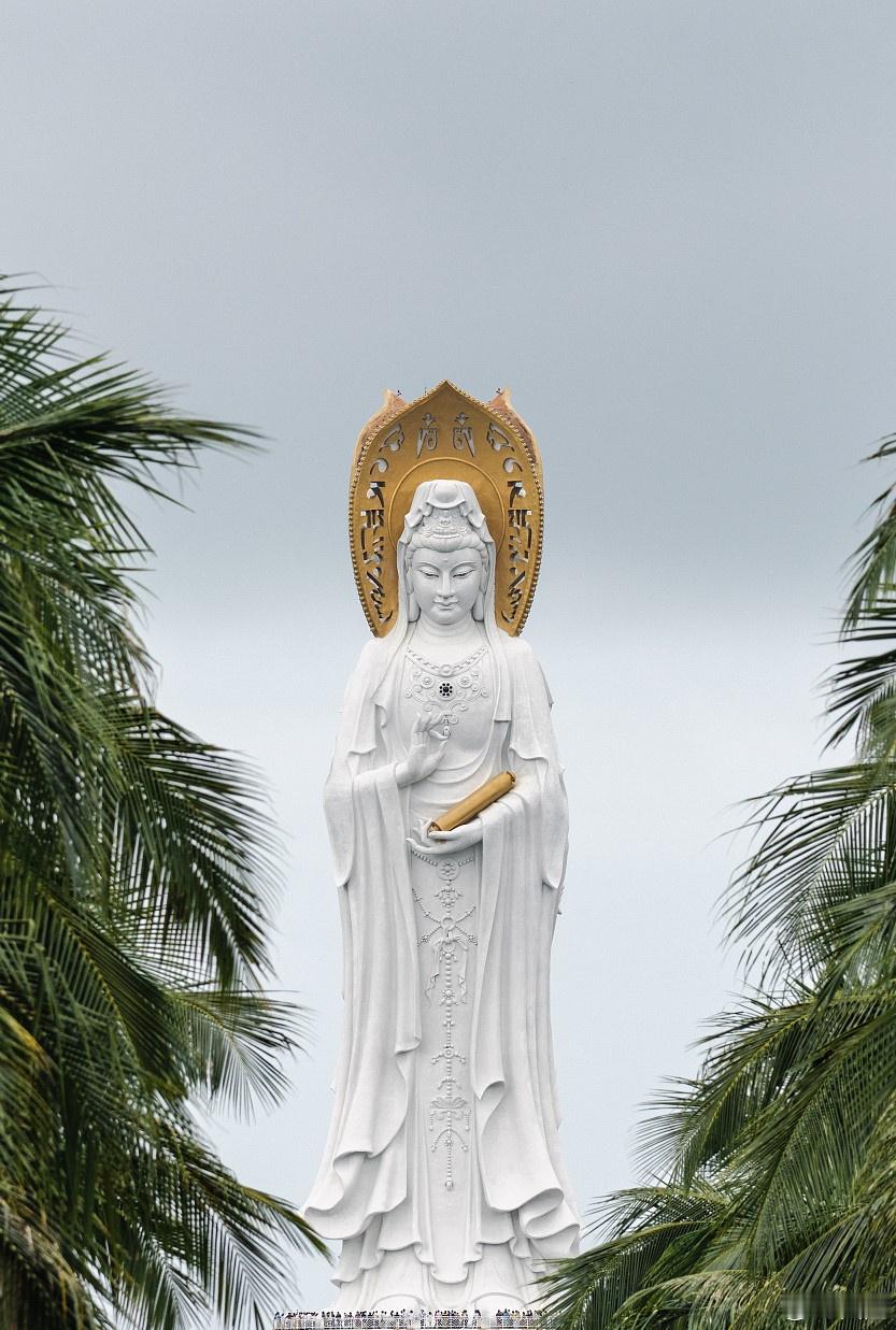 心念观世音，时时观自在。 ​ ​​​