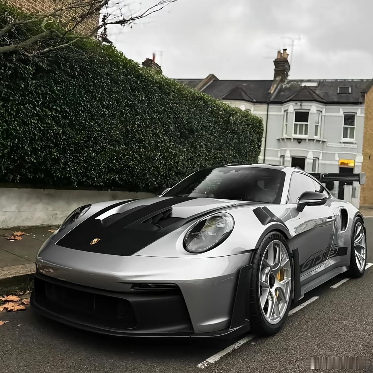 马年驭猛兽，保时捷911 GT3 RS自吸信仰拉满！大尾翼炸街，赛道级性能合法上