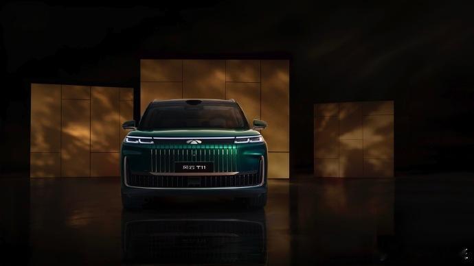 风云T11正式上市，定位智享大六座旗舰SUV，共四个版本售价17.99万元起！作