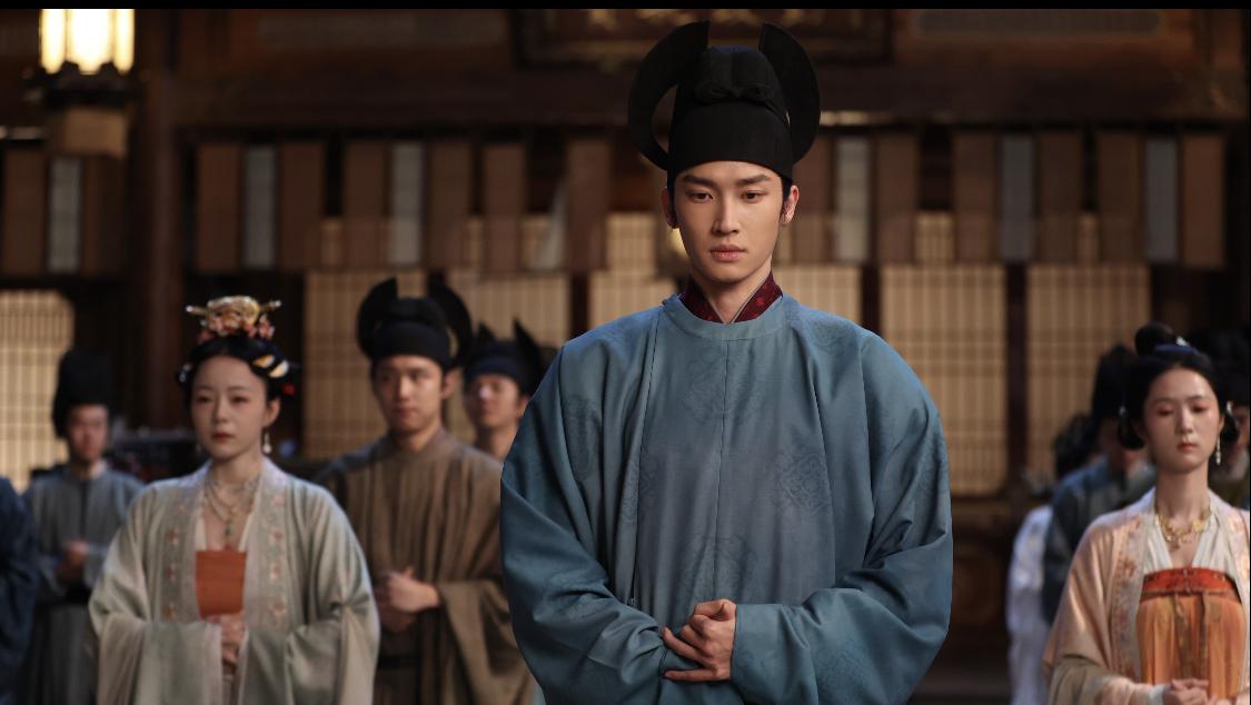 历史上的钱惟濬（阿俊）可不傻，反倒是聪明的钱惟治（阿平）一直被赵光义猜忌，吃饭都