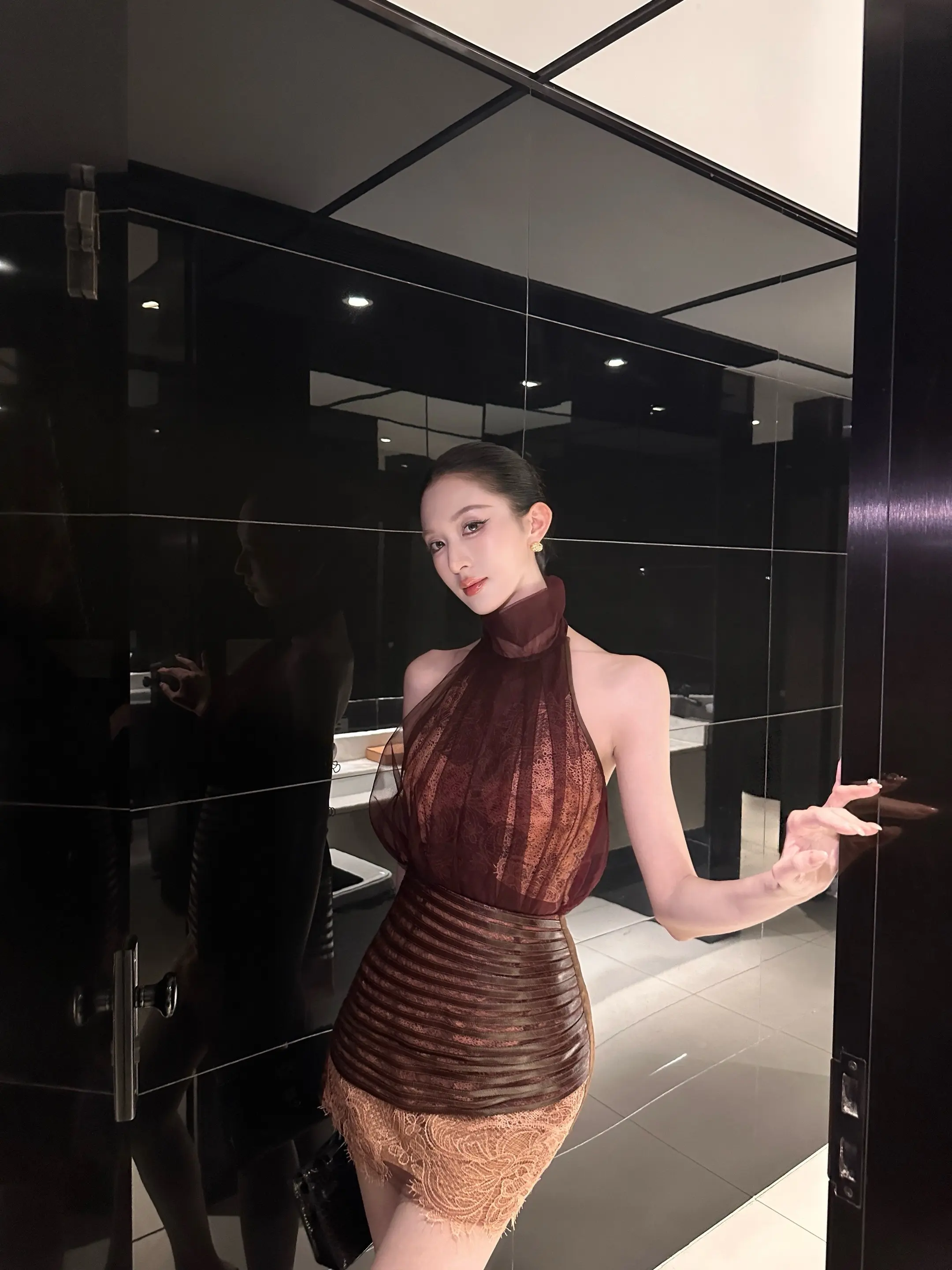 很重工的一套🖤。