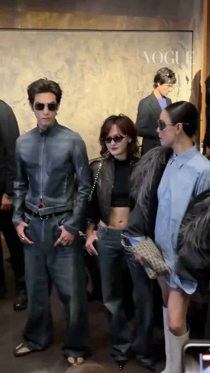 宋威龙、文淇、倪妮、田曦薇Gucci大秀同框合影 ​​​