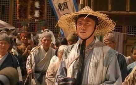 公元1370年，朱元璋见陈友谅的老部下罗复仁穿得破破烂烂，心生疑虑，觉得他可能在