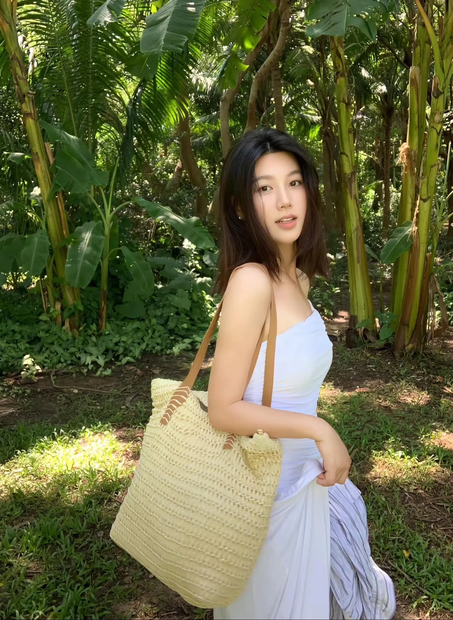 放弃我的原因很简单 我改不了你忍不了 未来还很长 你怕煎熬