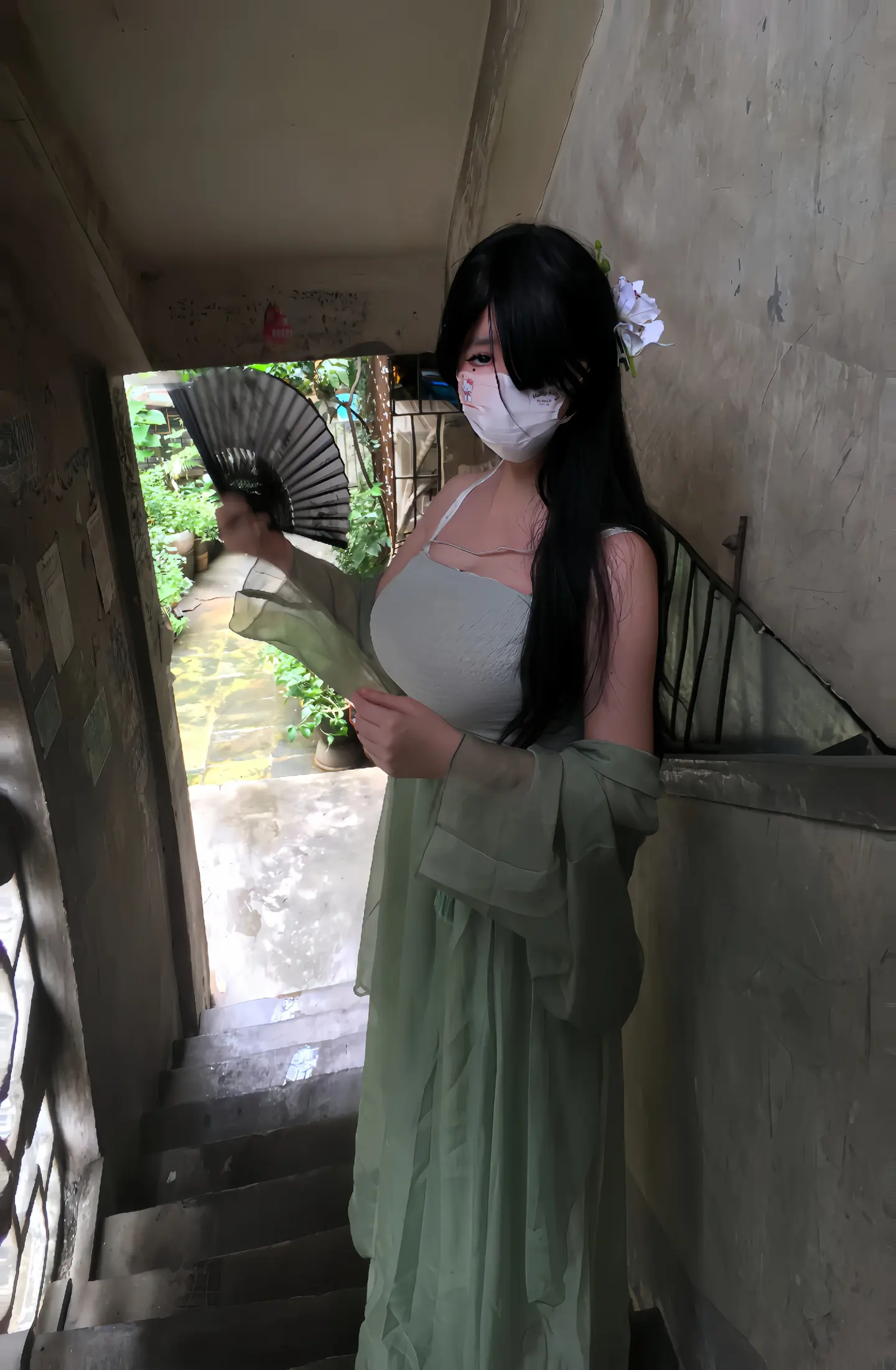 我落难于你的眼像一个久病的春天