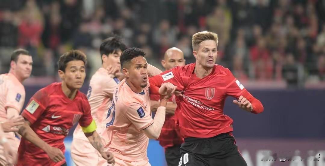 意料之中的失利，亚冠联赛蓉城主场不敌武里南，出线形势不容乐观！
昨晚亚冠精英赛第