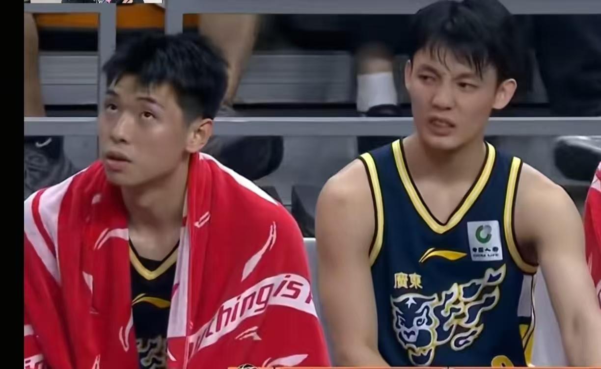 如果不出意外，今天广东男篮将在主场以15-20分的优势大胜广厦，送对手两连败
我