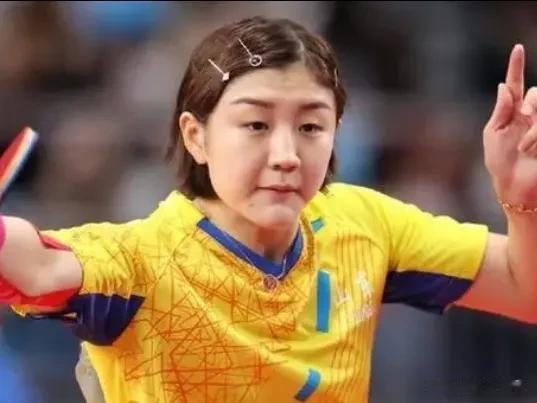 陈梦能和马龙并称国乒定海神针的论调不要再有了，马龙二次奥运冠军、陈梦一次奥运冠军