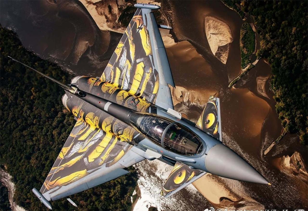 Hesja拍摄的巴伐利亚虎。