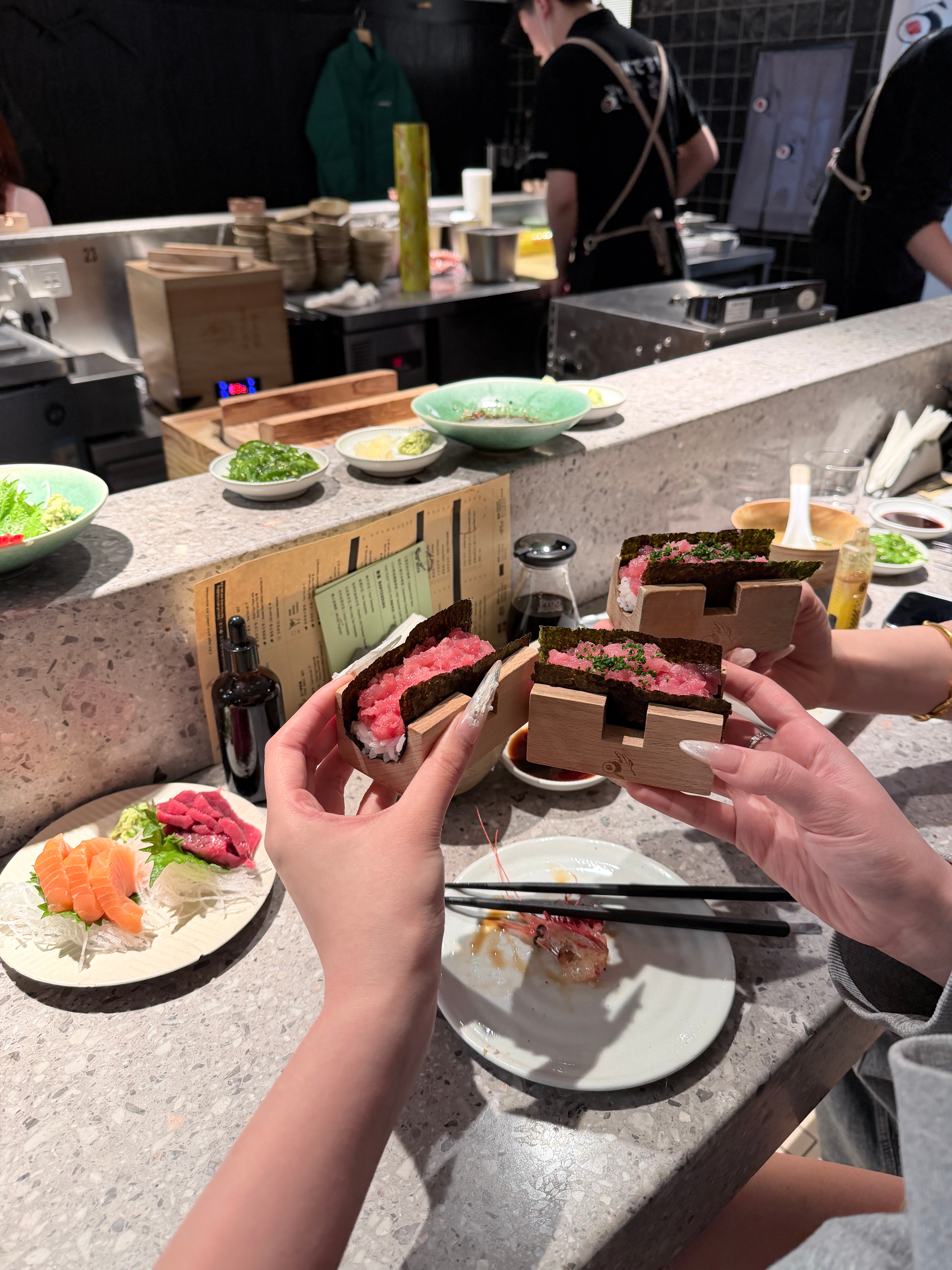 见面 吃饭🍣  遛小狗🐶 台州