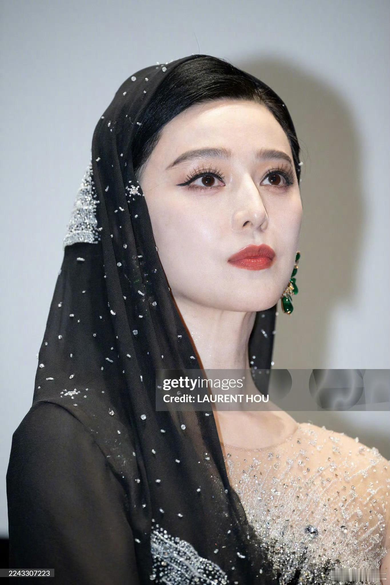 投稿  真正的颜王会自己发自己的G社生图 ​​​