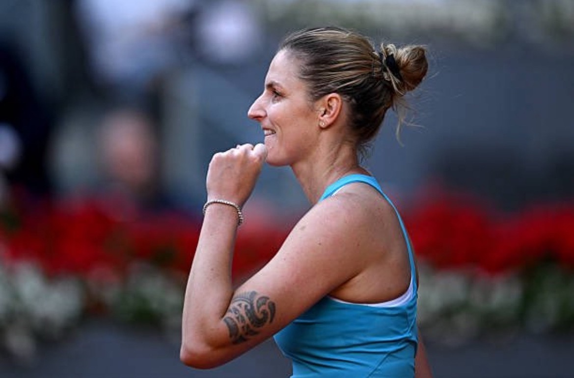 体育大赏 卡·普利斯科娃以 7-5 2-6 7-6(3) 击败梅尔滕斯第三盘曾以