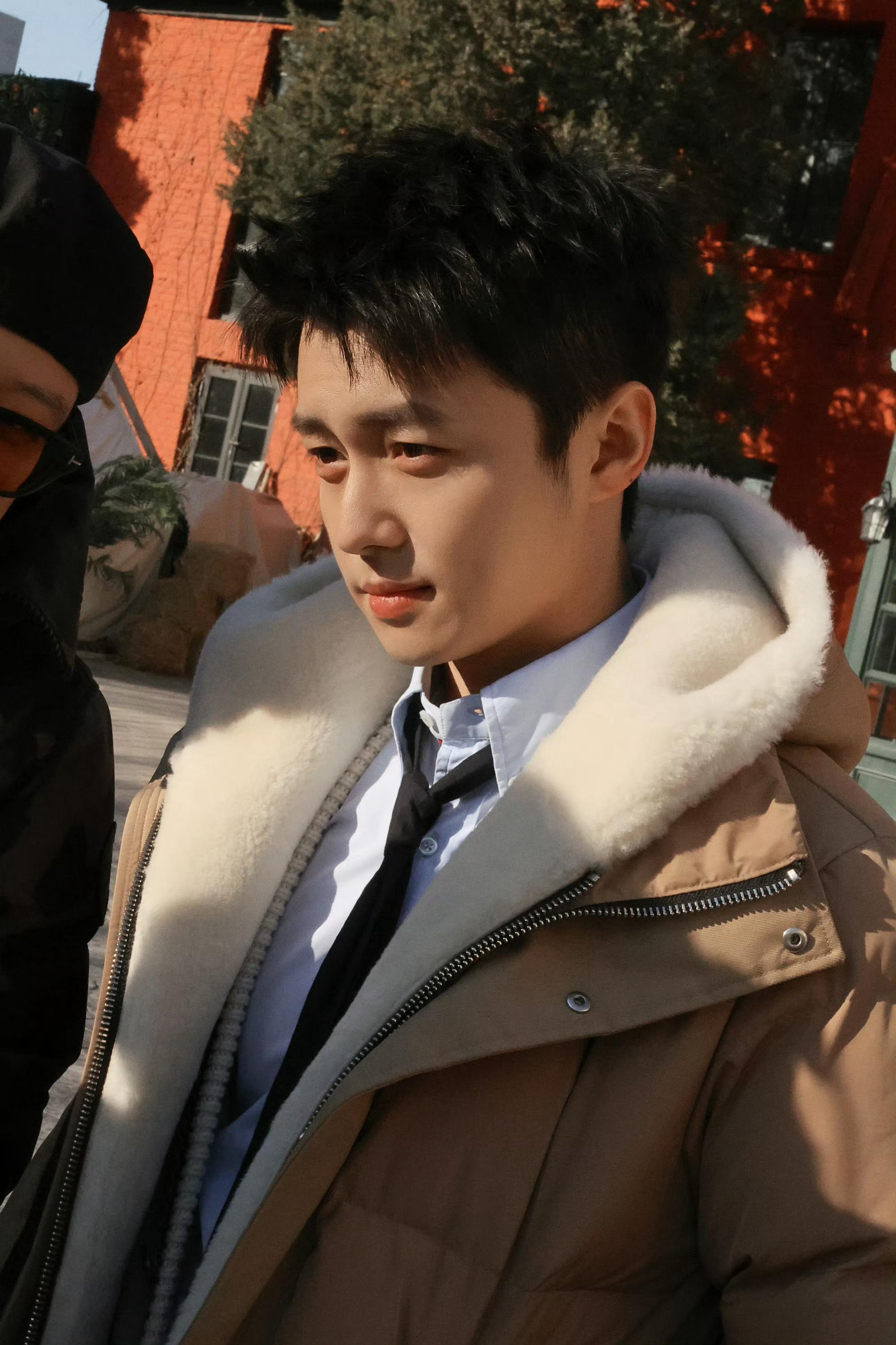 好帅，这个冬天有翟子路暖暖的！好温暖的子路～ 