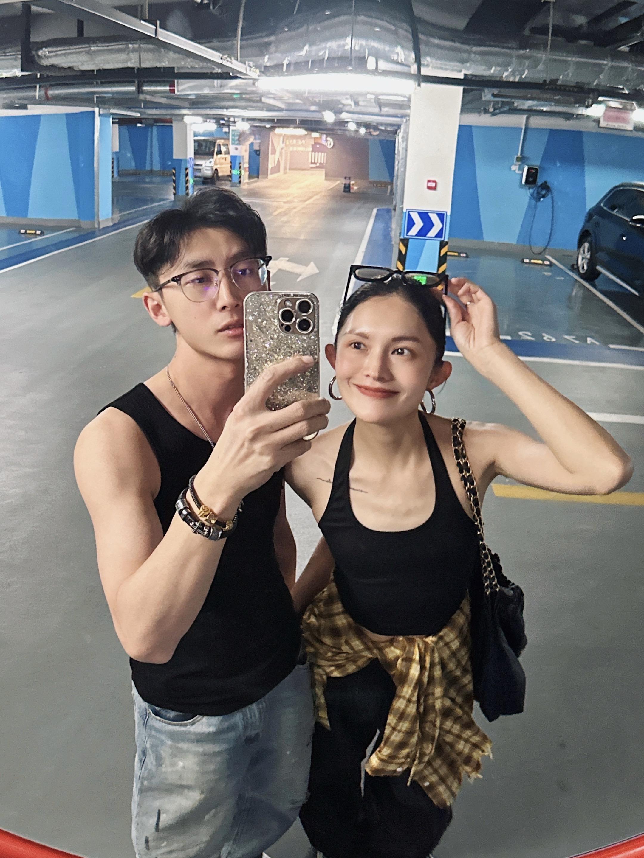 恋爱结婚14年，我们竟说不出爱对方什么…- 前几天被朋友突然拷问：“你...