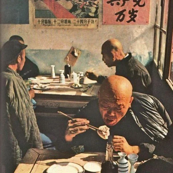 1960年代，北京的一家餐馆。
