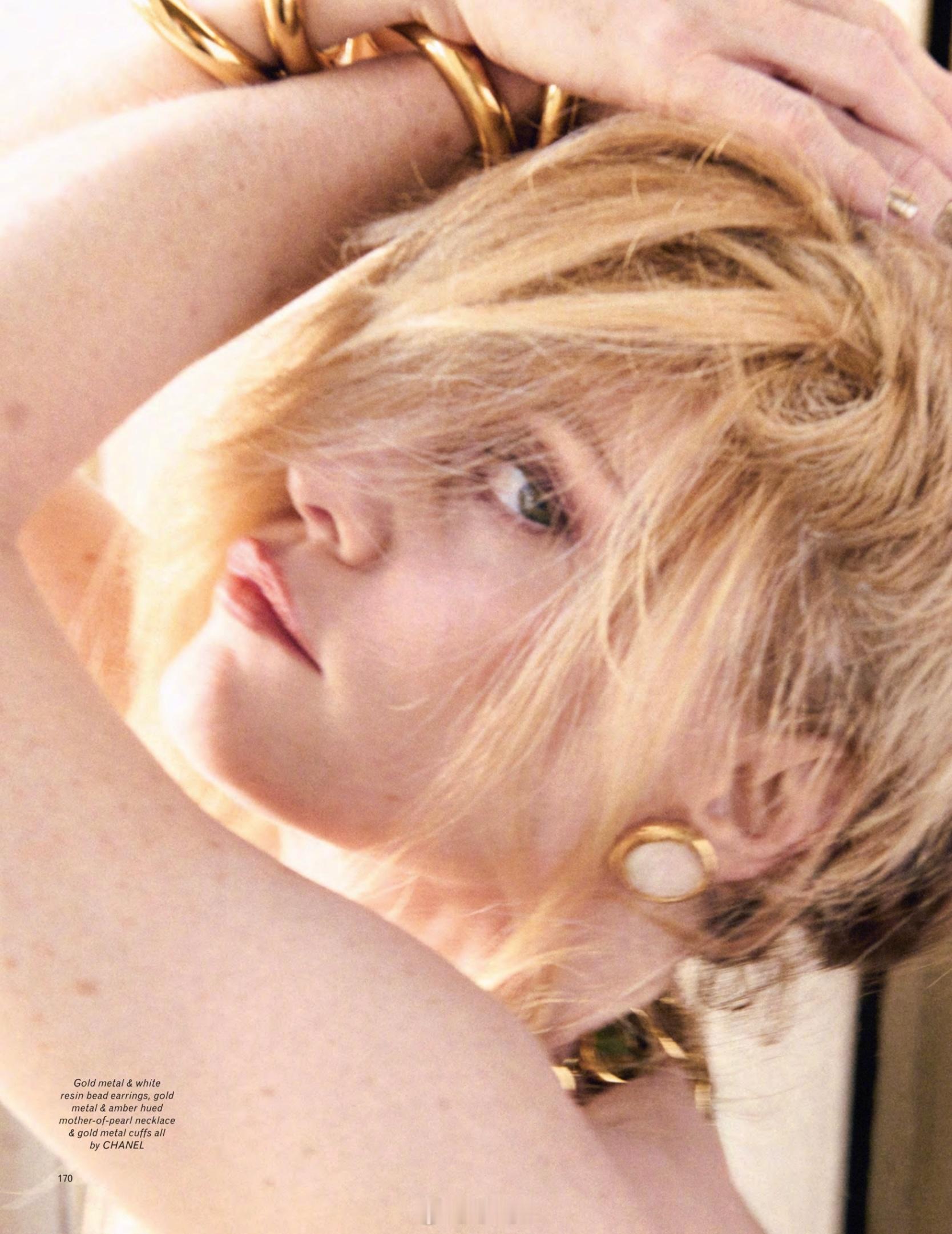 封面大赏 POP Magazine F/W 2026: Vanessa Para