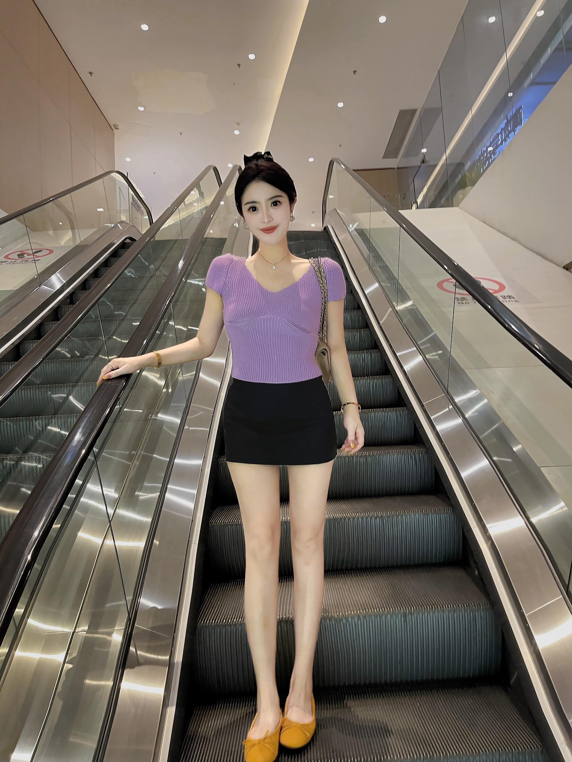 没关系 像我这样的女人 就是会有人前仆后继的来爱我