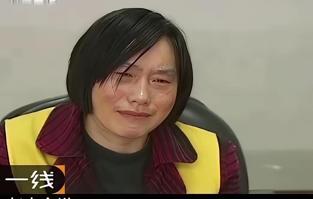 男子趁同小区一少妇丈夫不在家，偷偷溜进对方家里，之后强行发生不正关系，为了脸面，