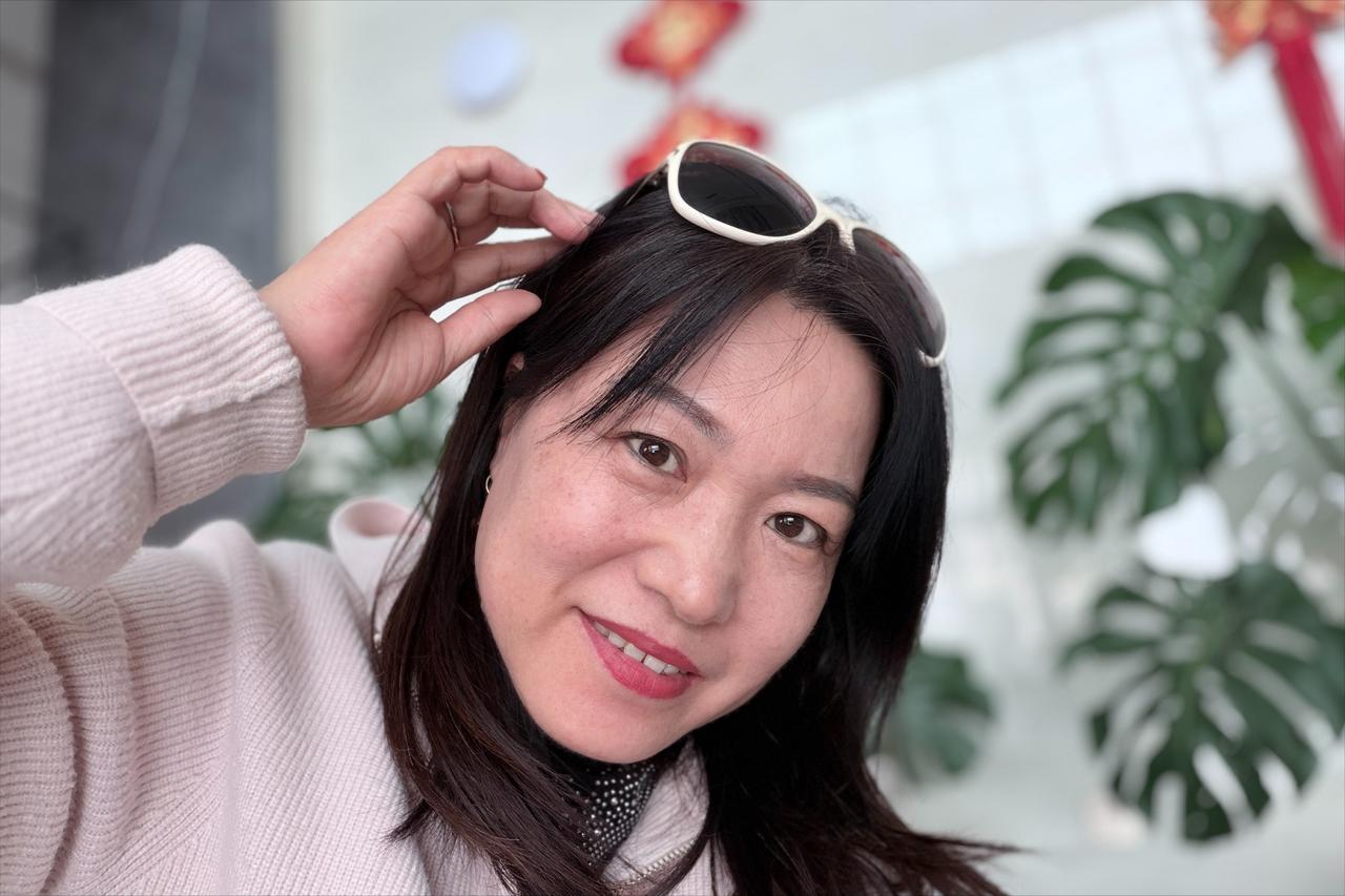 利率都这么低了，谁还去银行存钱啊。

他们认为存钱是“穷人思维”，银行利息根本跑