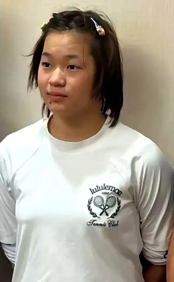 全红婵这体重很正常

长高15厘米，增重15公斤，
身体正常发育而已。

有人说