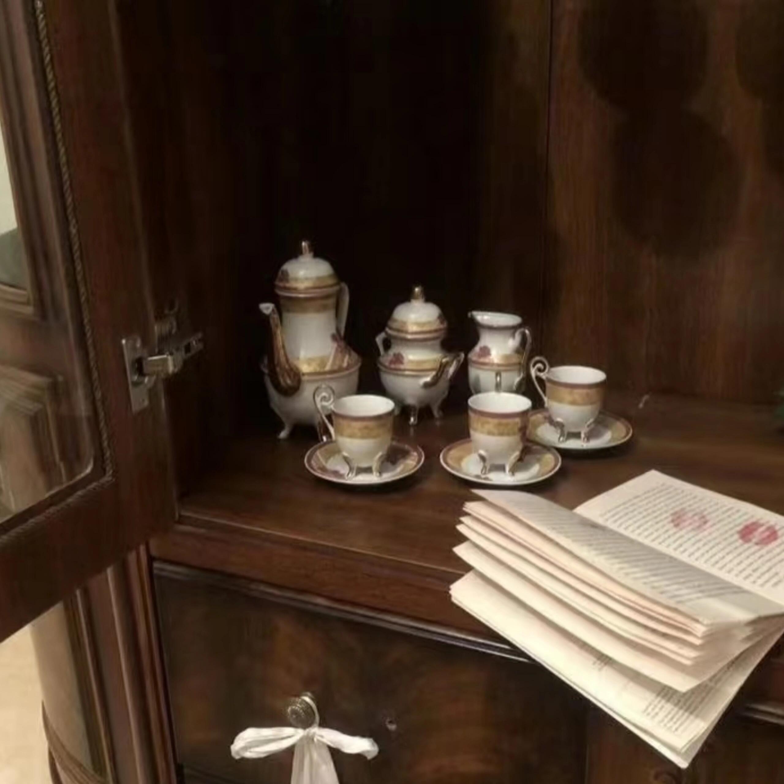 复古英伦风背景图📜☕️英伦的每个角落，都在诉说着一个旧日的梦，茶香与时光交织成