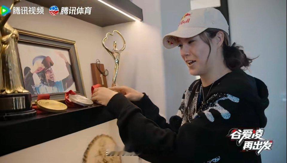 谷爱凌P人实锤整理中的谷爱凌：我也不知道我在做什么这个整理手法好随意