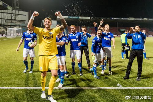 001 荷乙 海尔蒙特VS瓦尔韦克足球        海尔蒙特现在是联赛倒数，不