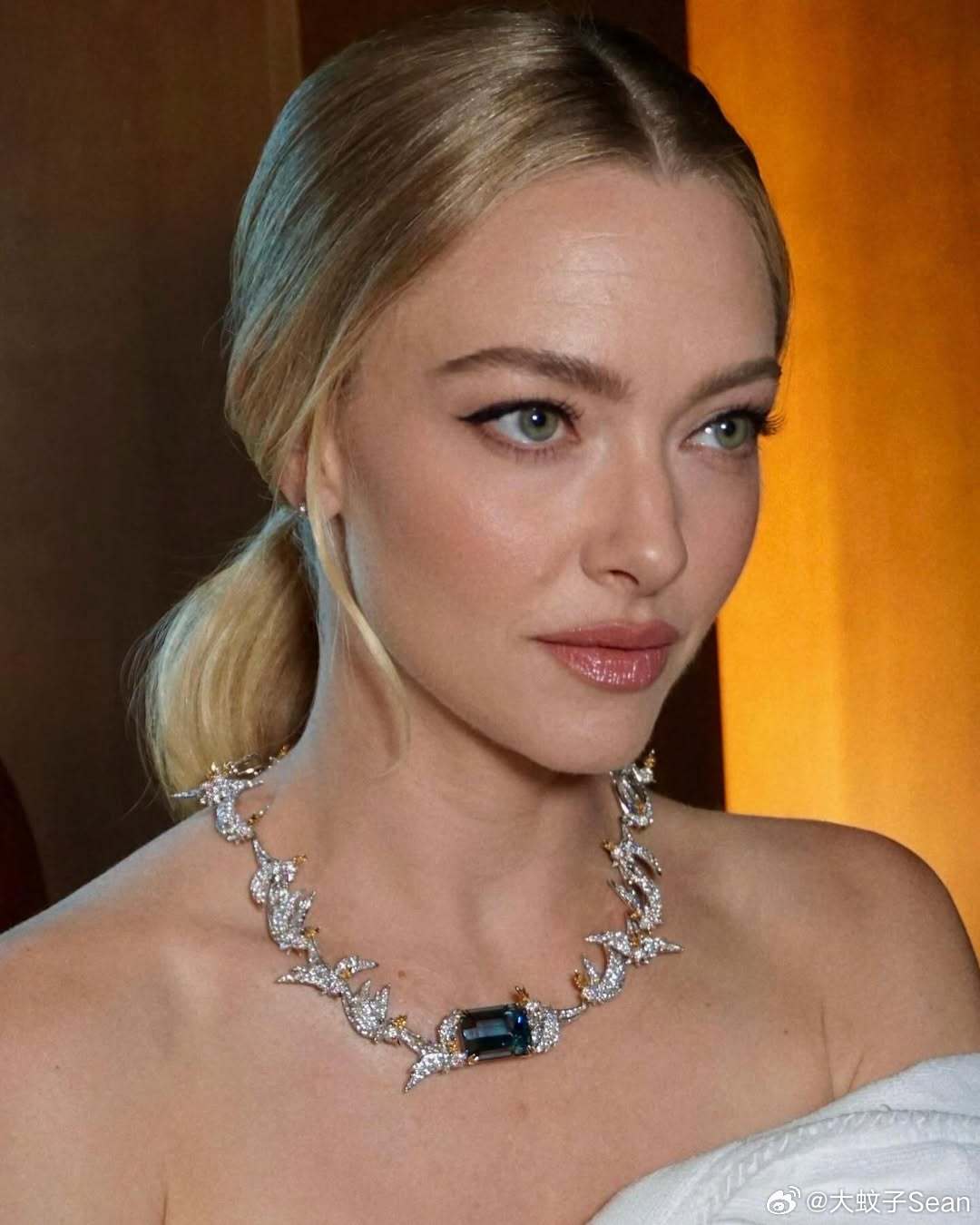 Amanda Seyfried阿曼达塞弗莱德在多伦多电影节期间出席新片《The 