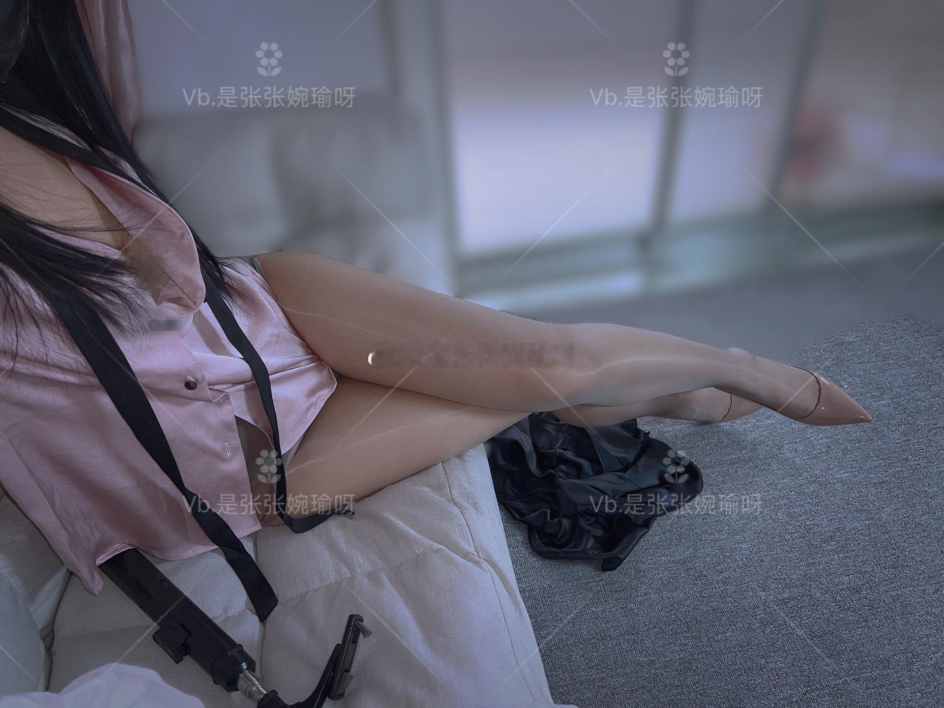 这种放假的在家的小日子，当然要开开心心呀～ ​​​