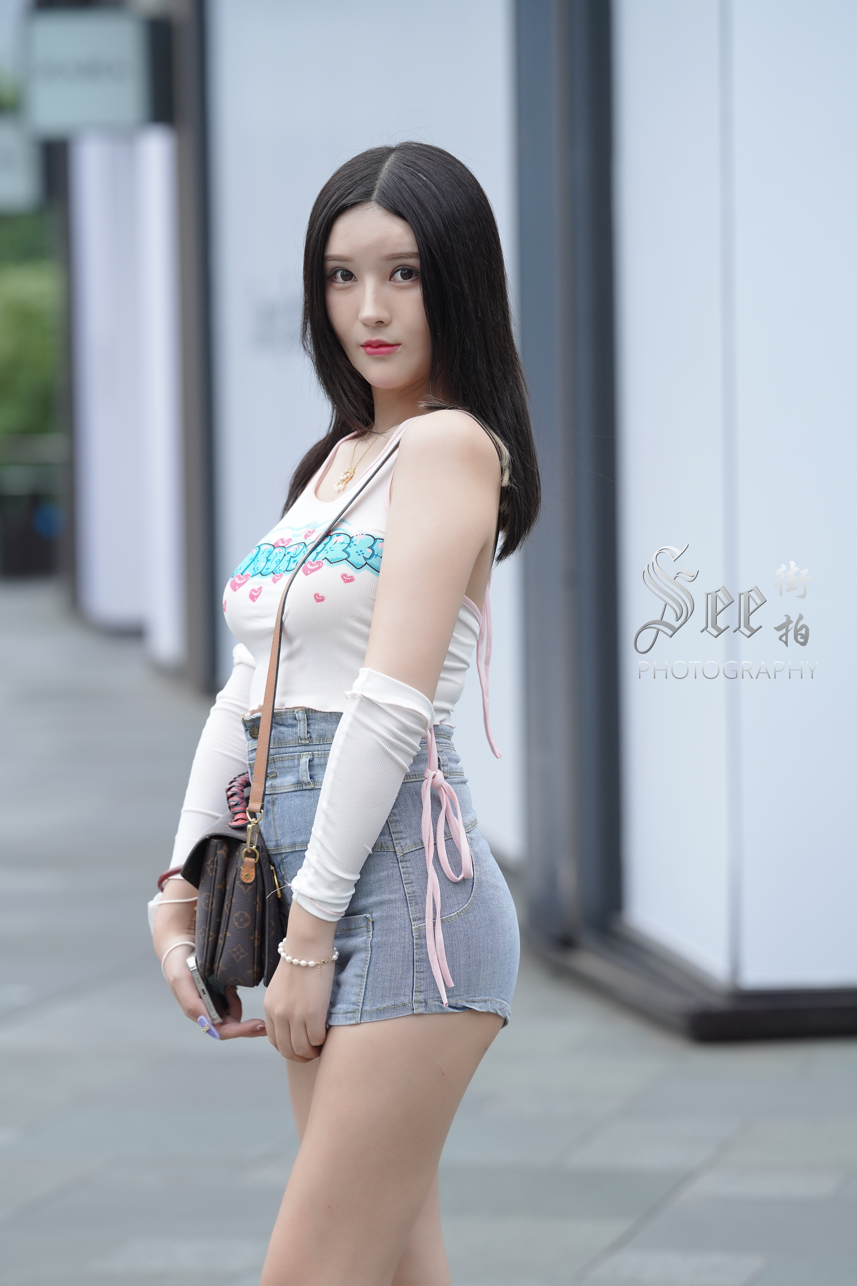 清爽活力小姐姐~~ ​​​