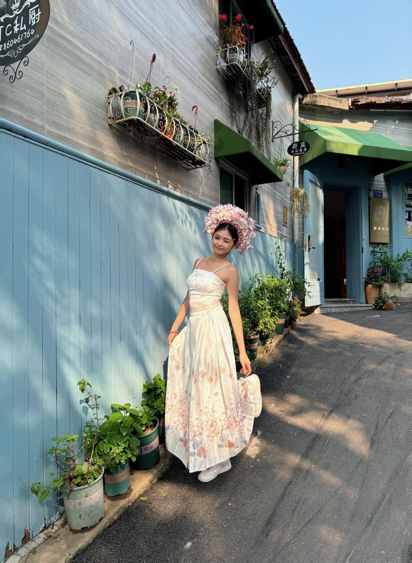 快快乐乐当一天的簪花公主👸🏻。