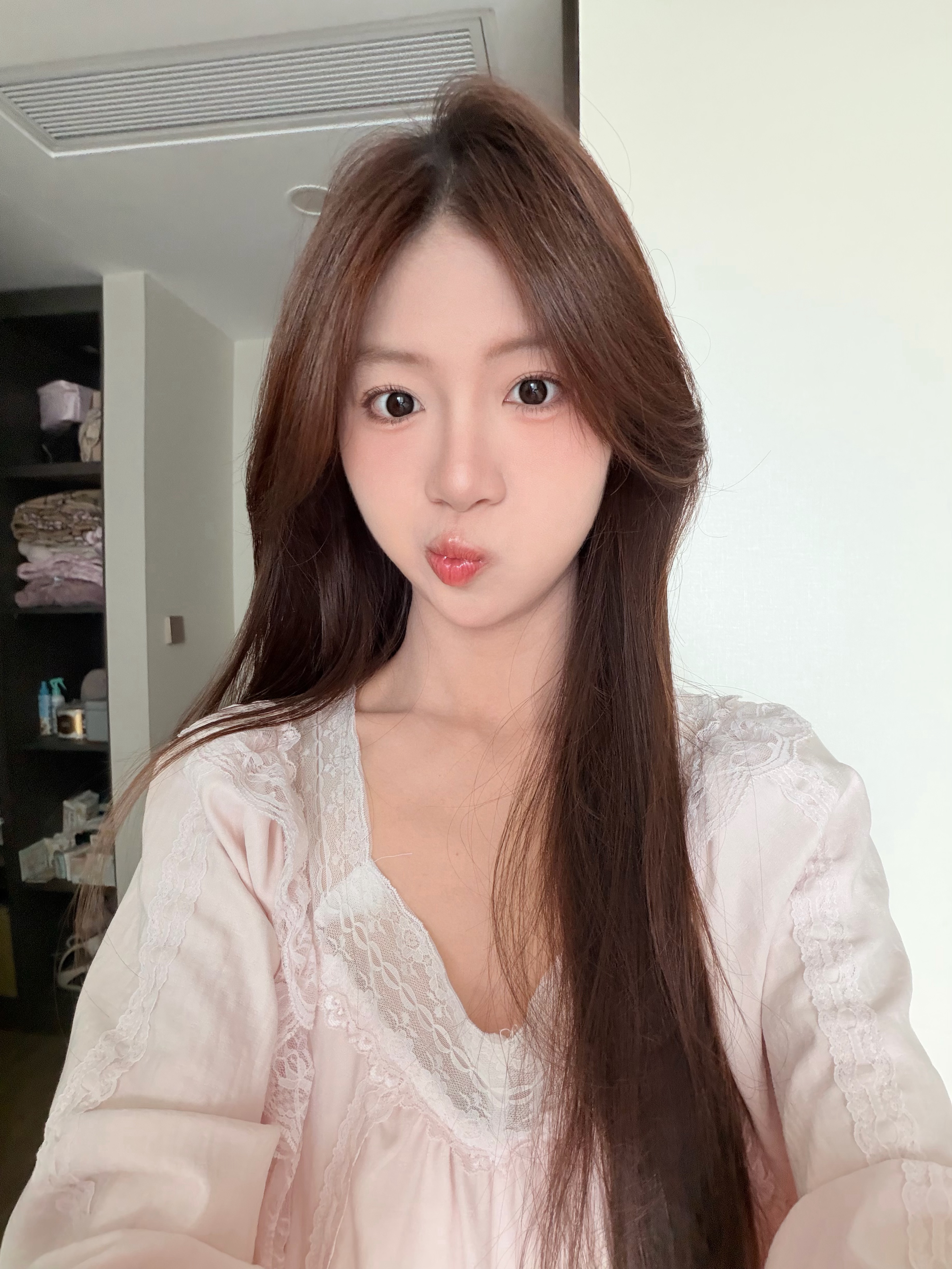 今天妆容满意之 （最近爱用卧蚕盘化所有的眼妆） 